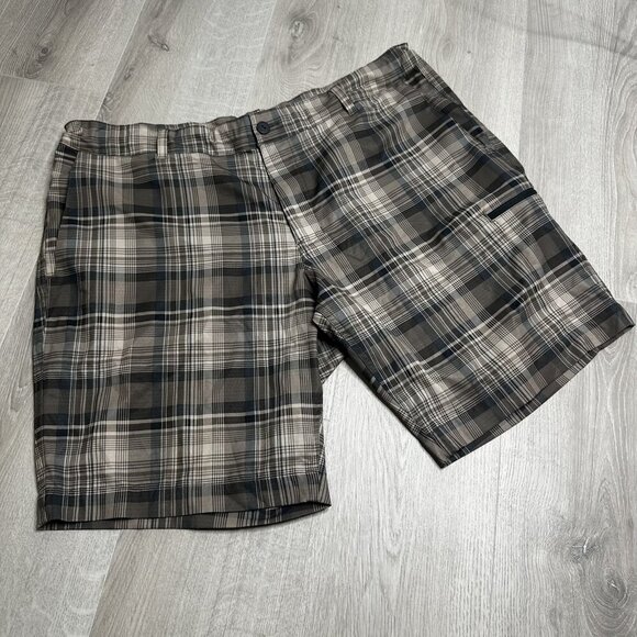 The North Face Other - North Face Shorts Mens 40 Green Black Plaid Hiking Outdoor Cargo Performance Zip